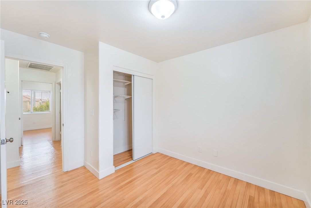 4706 Pinon Pointe Road Las Vegas, NV 89115 - Photo 17 of 20