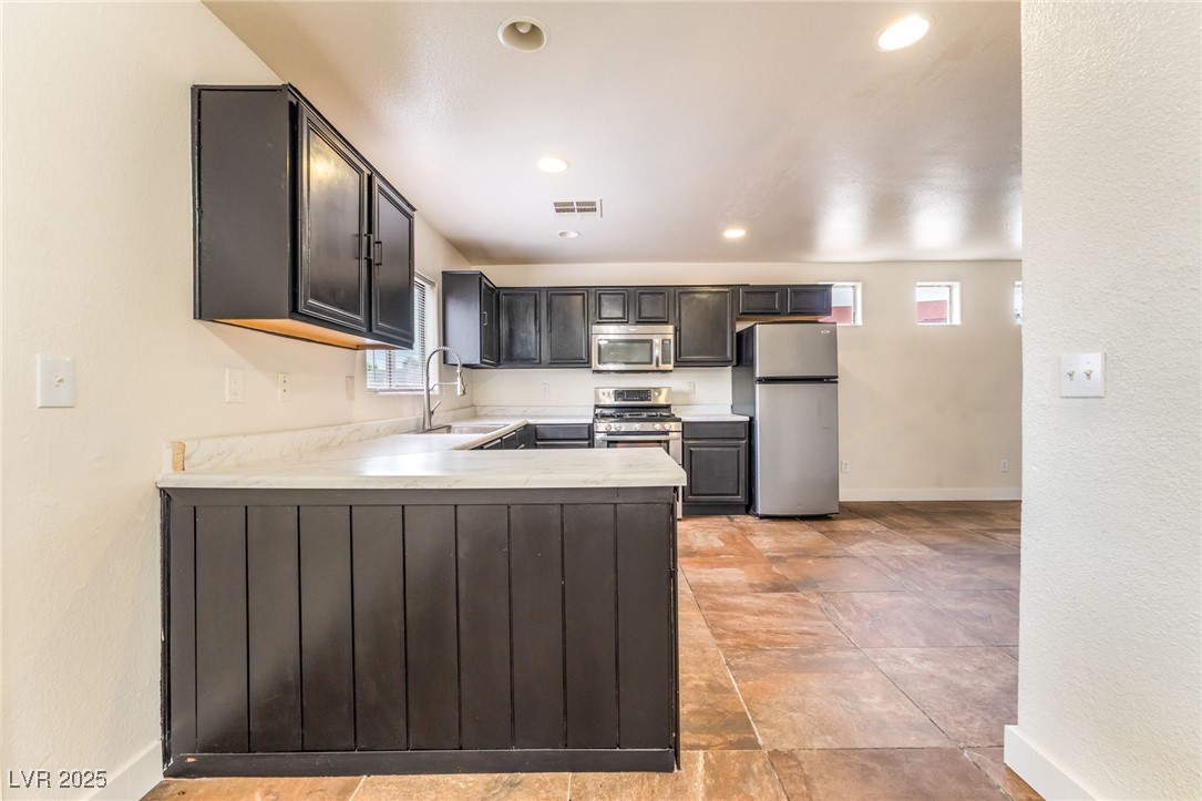 4706 Pinon Pointe Road Las Vegas, NV 89115 - Photo 5 of 20