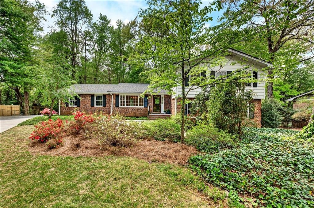 5208 Sanlee Lane Atlanta, GA 30360 - Photo 2 of 52