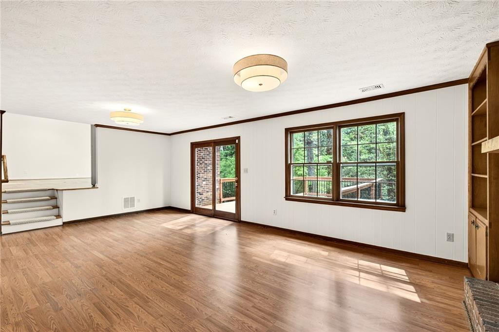 5208 Sanlee Lane Atlanta, GA 30360 - Photo 5 of 52