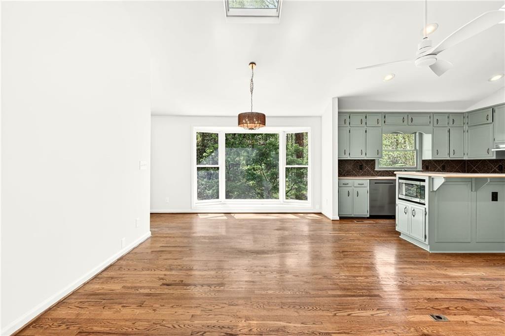 5208 Sanlee Lane Atlanta, GA 30360 - Photo 8 of 52