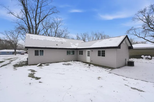 $214,900 | 3514 South Ashland Avenue, Steger, IL 60475