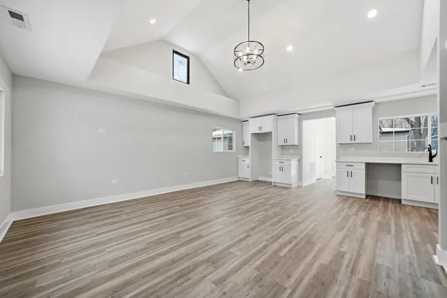 $214,900 | 3514 South Ashland Avenue, Steger, IL 60475