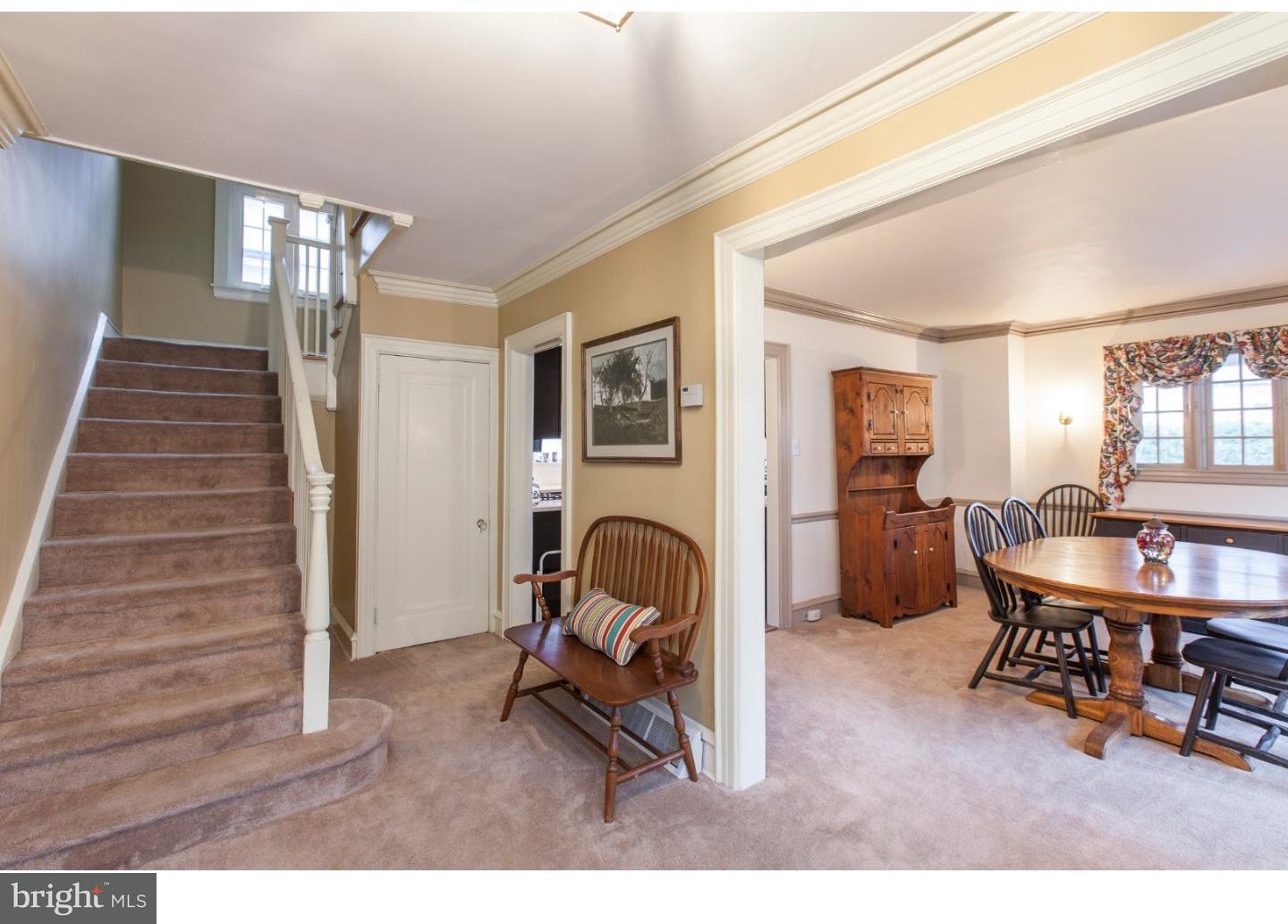 809 East Darby Road Havertown, PA 19083 - Photo 3 of 25 Foyer