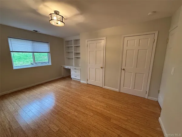 $2,600 | 2905 Fox Lane, Poughkeepsie, NY 12603