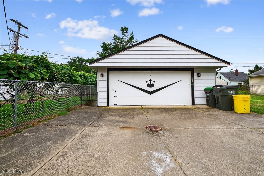 738 Sterling Road Wickliffe, OH 44092 - Photo 30 of 36 Gallery Image 30