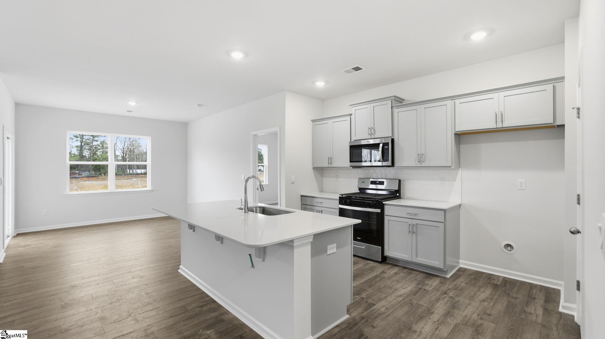 116 Depot Circle Greenwood, SC 29646 - Photo 13 of 31