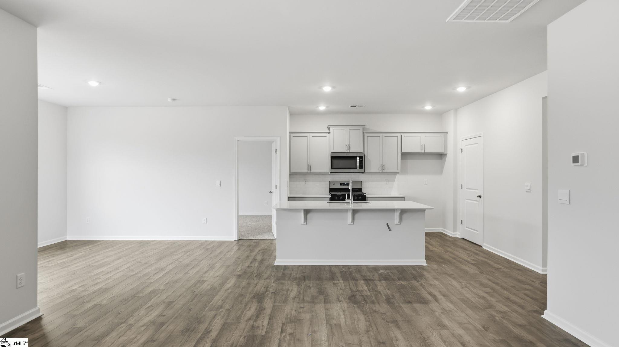 116 Depot Circle Greenwood, SC 29646 - Photo 18 of 31