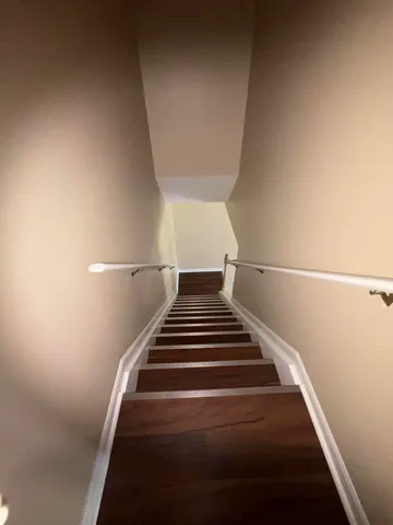 $1,800 | 37403 Stonegate Circle, Clinton Township, MI 48036