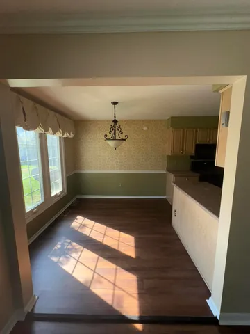 $1,800 | 37403 Stonegate Circle, Clinton Township, MI 48036