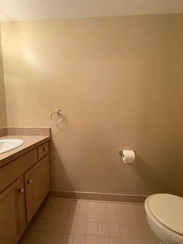 $1,800 | 37403 Stonegate Circle, Clinton Township, MI 48036