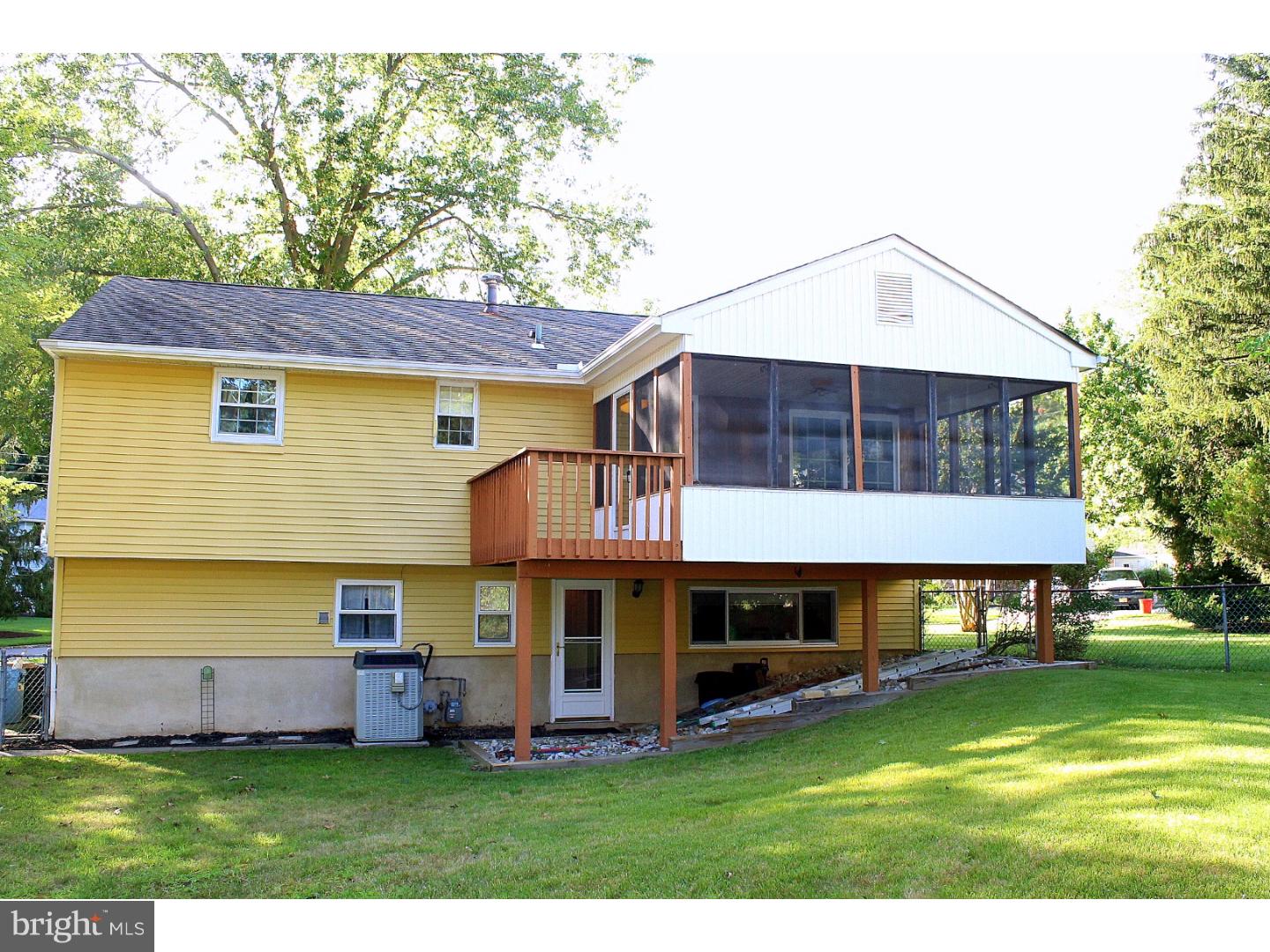 130 Parkview Road Stratford, NJ 08084 - Photo 25 of 25 Exterior Back
