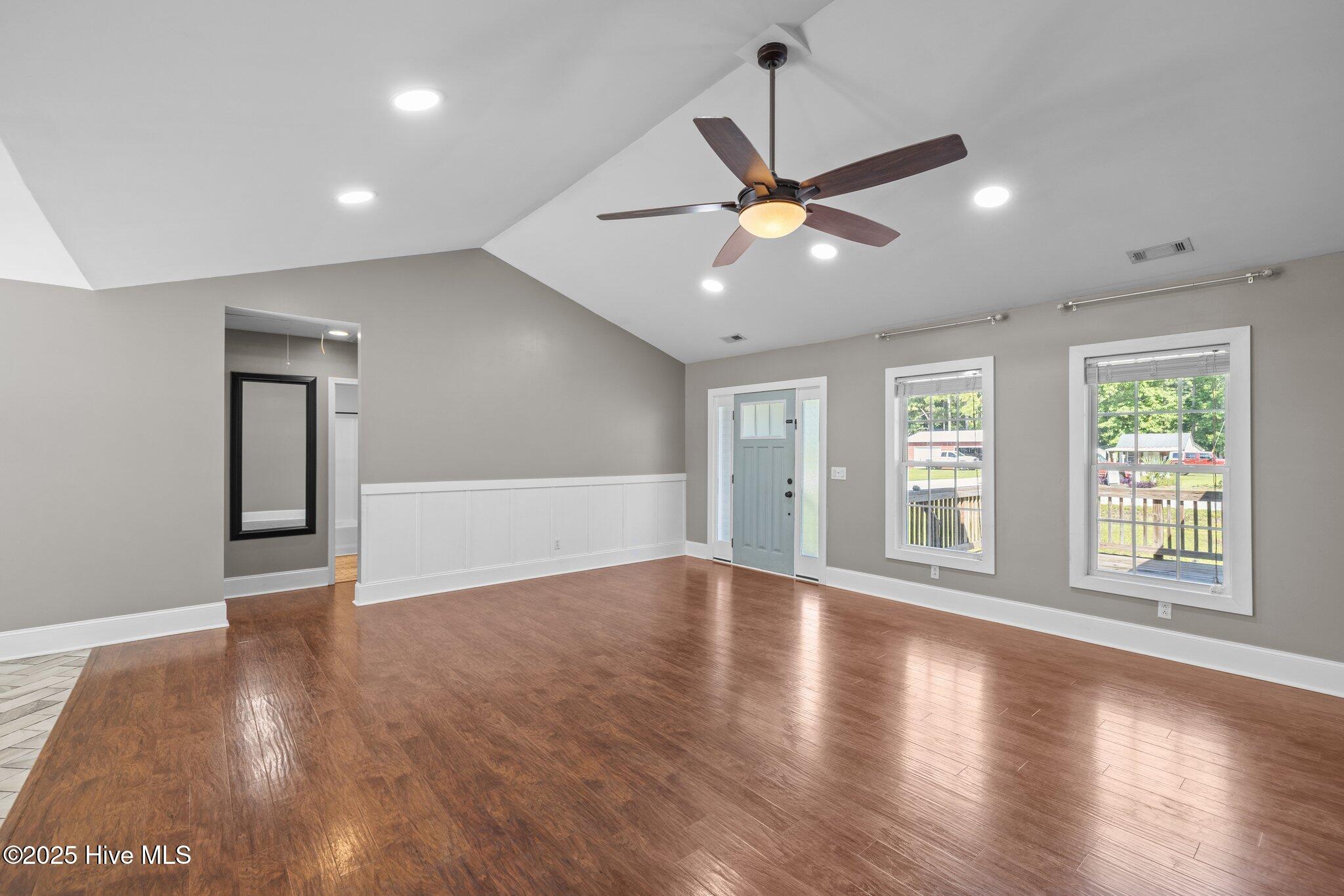 1199 Nine Foot Road Newport, NC 28570 - Photo 9 of 45 15-web-or-mls-1S3A1440