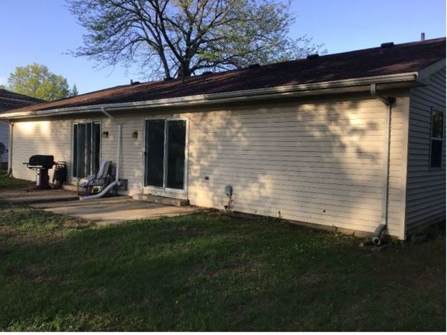 4023 Pickfair Road Springfield, IL 62703 - Photo 2 of 7