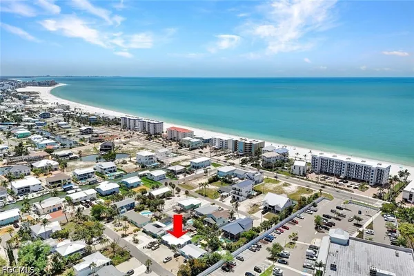 $850,000 | 4830 Coquina Road, Fort Myers Beach, FL 33931