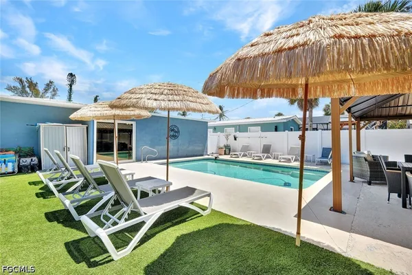 $850,000 | 4830 Coquina Road, Fort Myers Beach, FL 33931