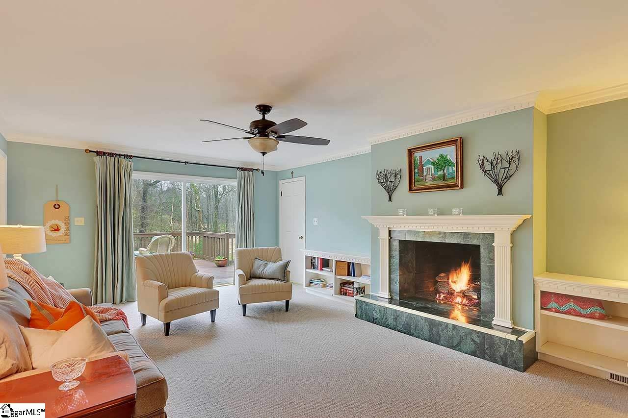 205 Long Point Way Simpsonville, SC 29681 - Photo 5 of 31 Gallery Image 5