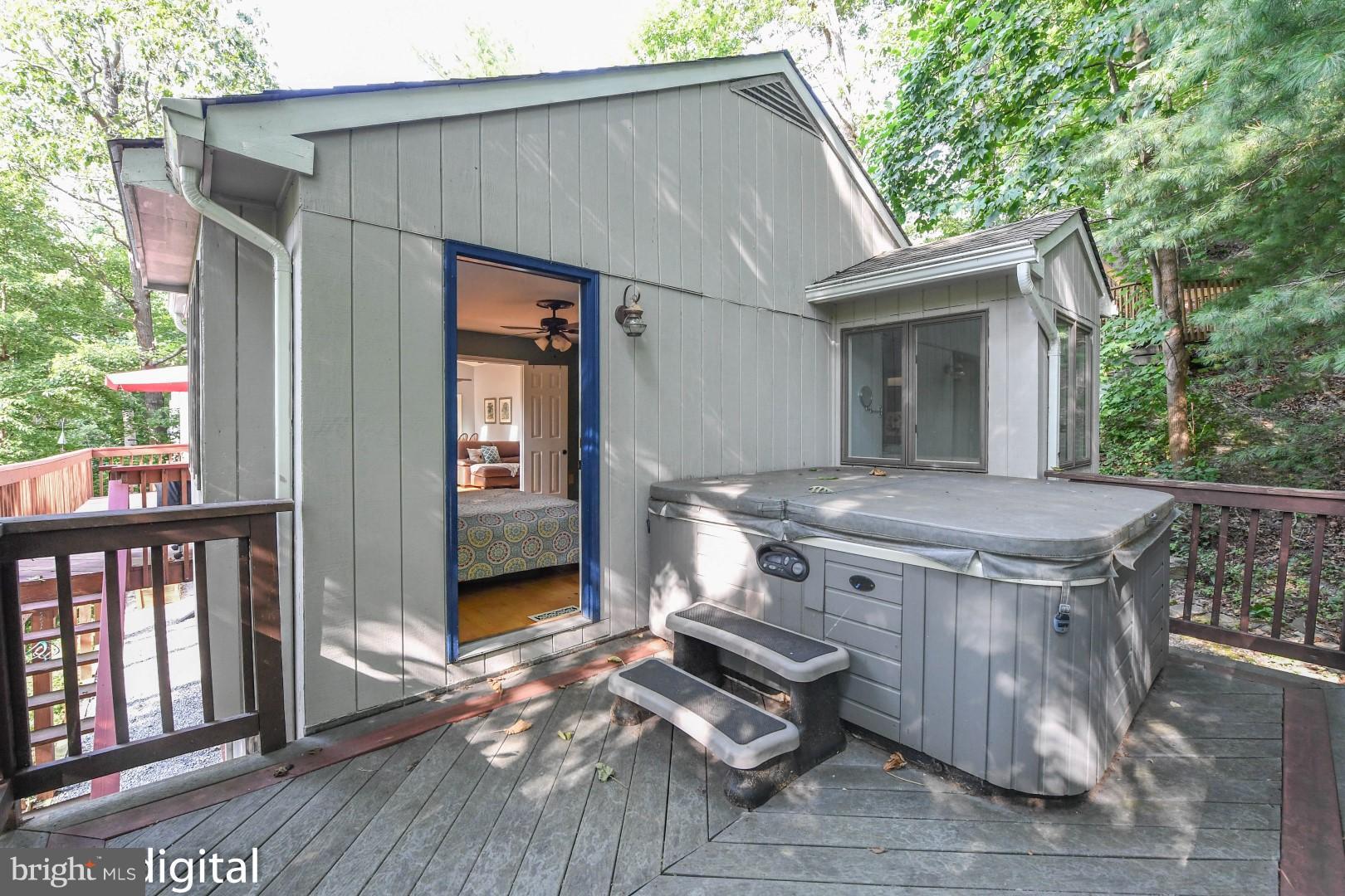 6712 West Lakeridge Road New Market, MD 21774 - Photo 6 of 30 Master has private deck & Hot Tub