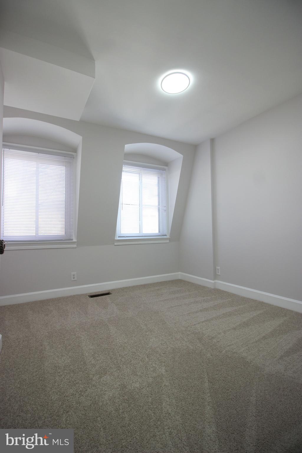 1218 Eton Court Northwest Washington, DC 20007 - Photo 8 of 22