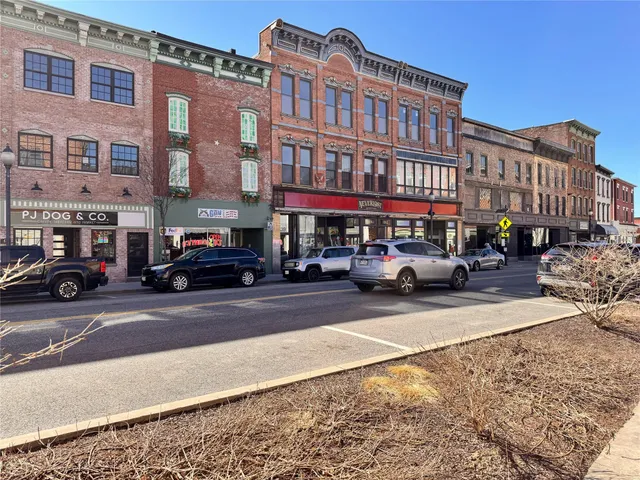 $140,000 | 39 Church Street, Unit 3, Port Jervis, NY 12771