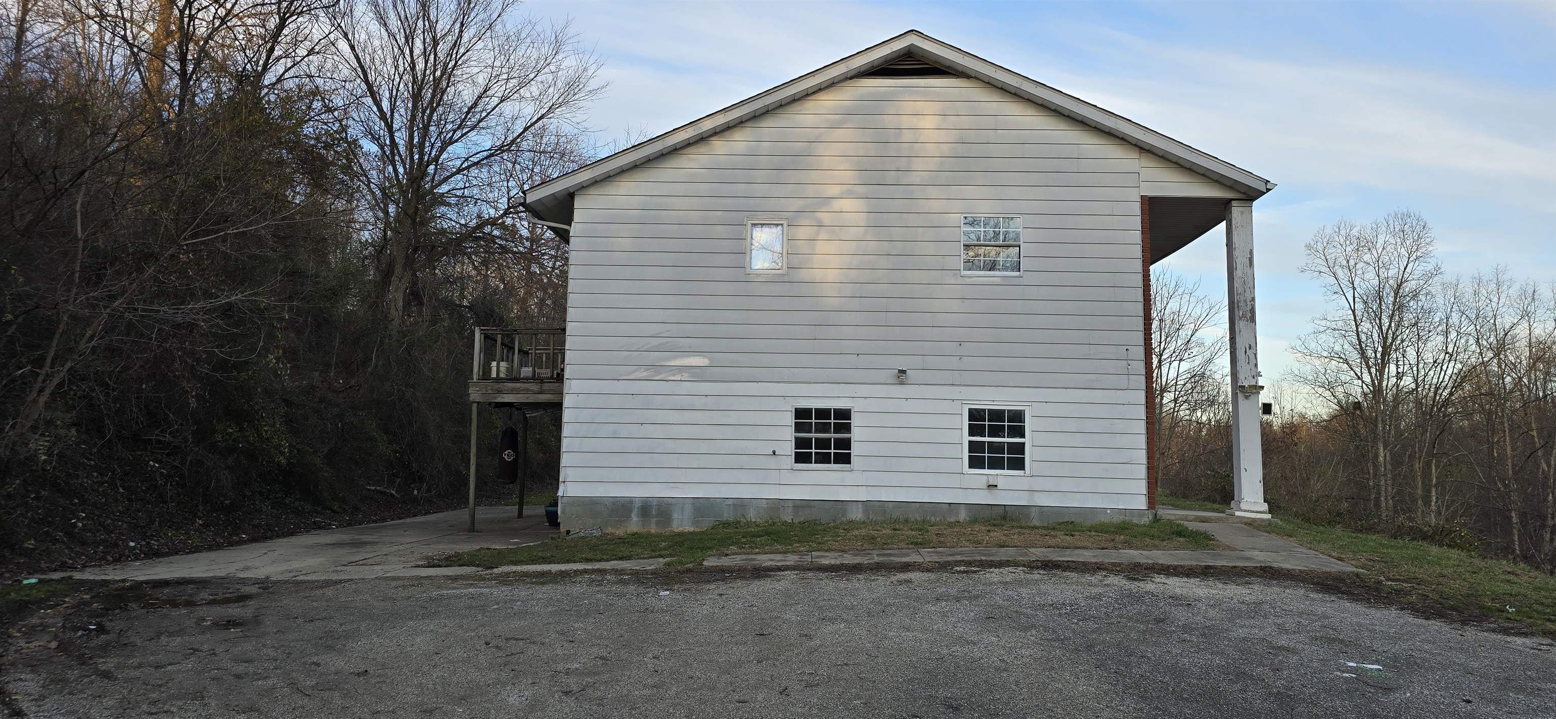 559 East Muddy Branch Road Flatwoods, KY 41139 - Photo 17 of 35 Gallery Image 17