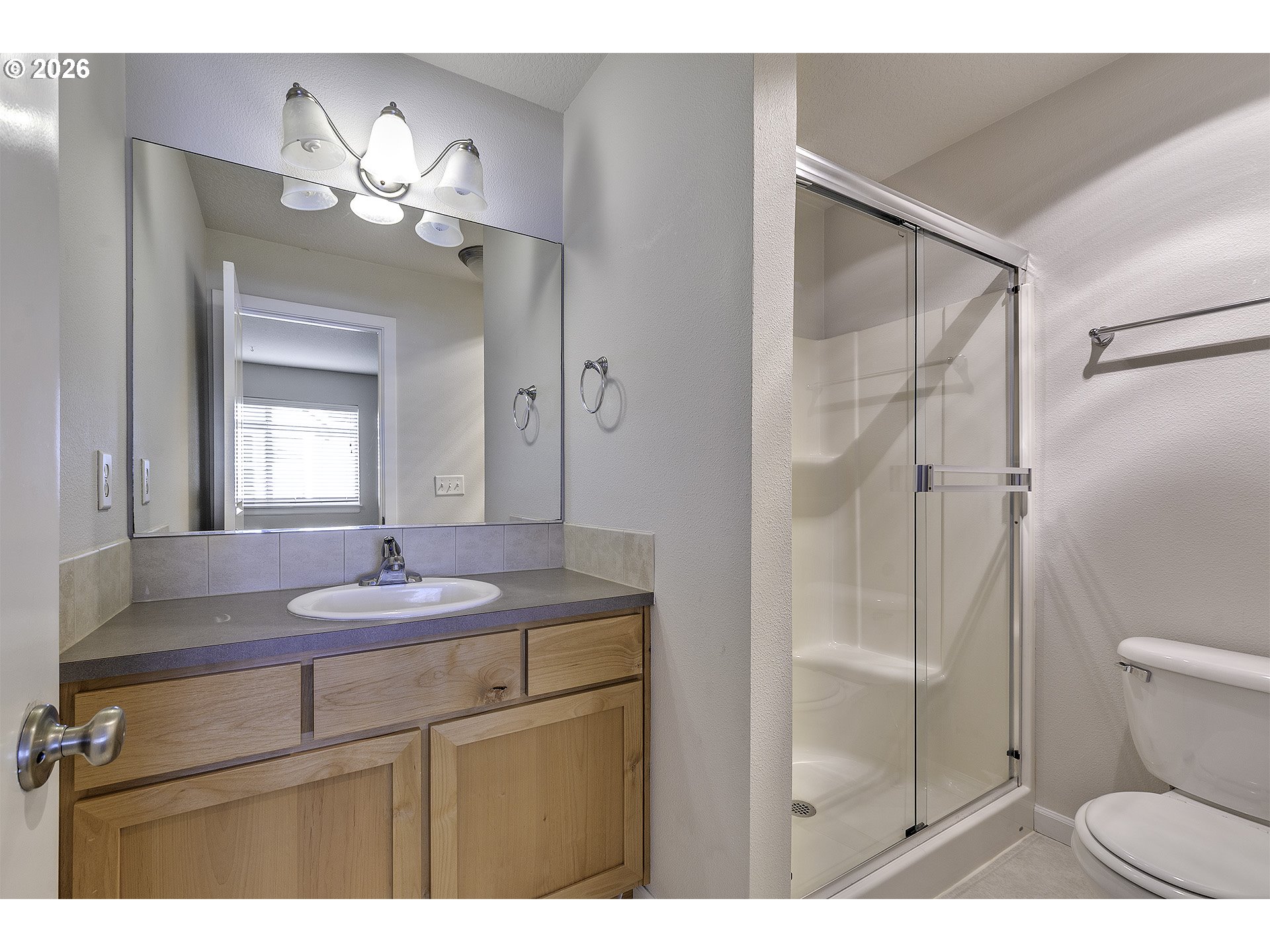 18437 Southwest Anna Mae Lane Beaverton, OR 97003 - Photo 18 of 23