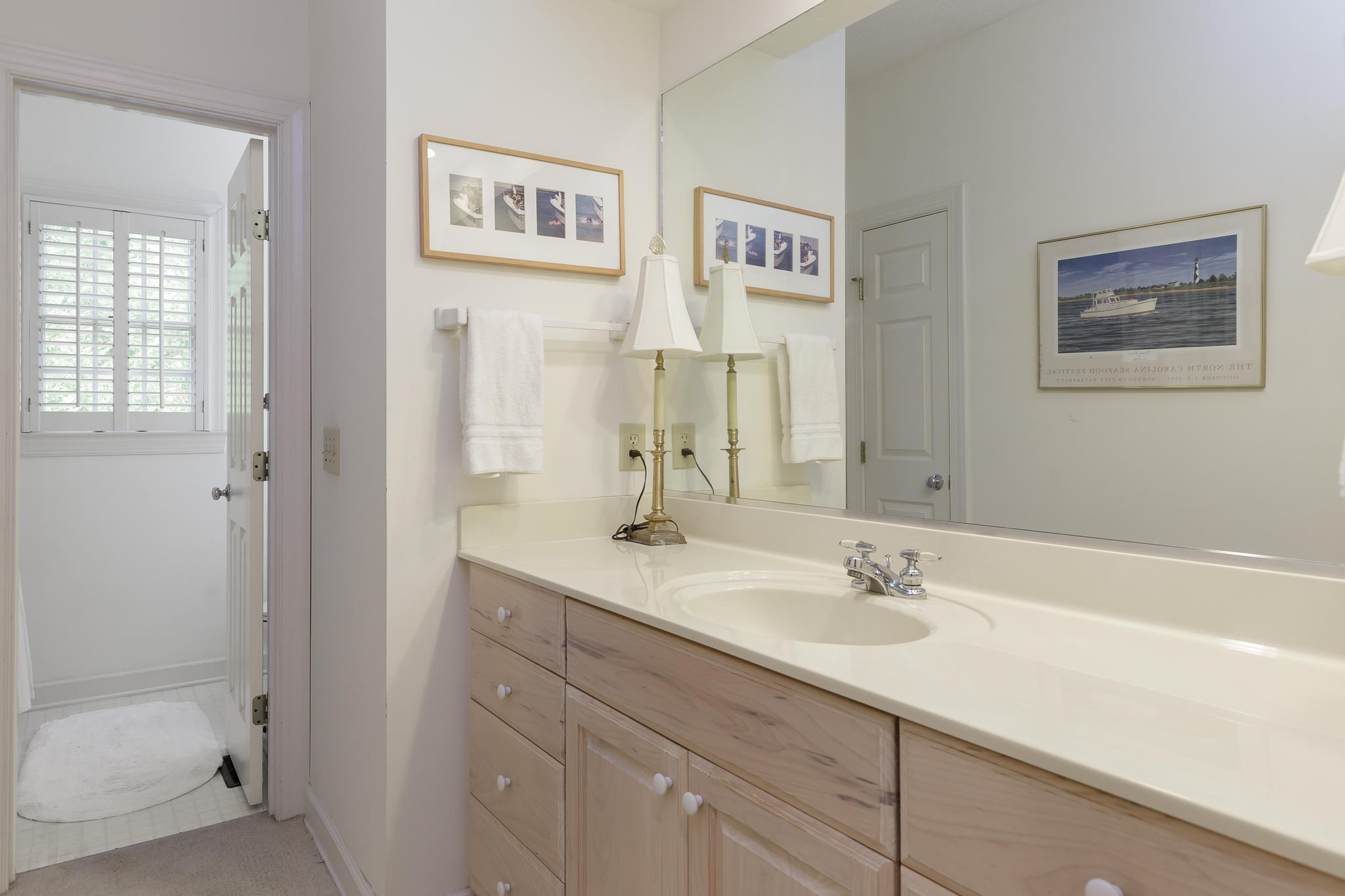 60 McDonald Road East Pinehurst, NC 28374 - Photo 26 of 31 Hall bath