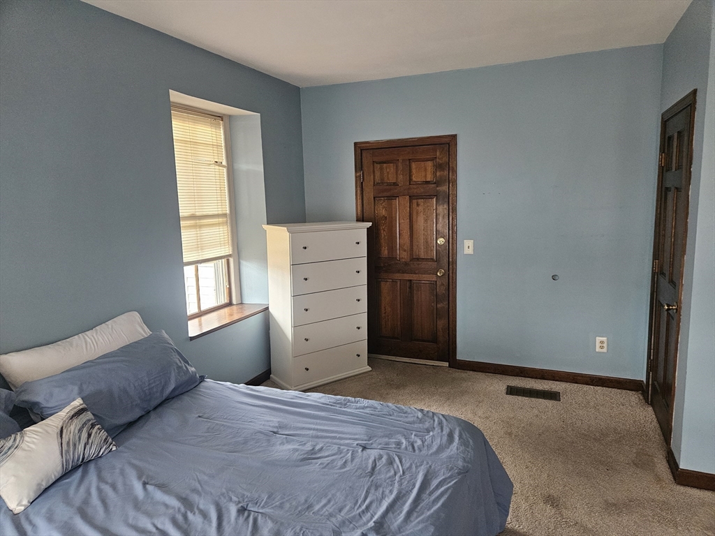 325 Mammoth Road, Unit 1 Lowell, MA 01854 - Photo 16 of 16