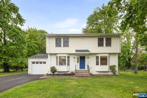 $6,000 | 363 Vesta Court, Ridgewood, NJ 07450