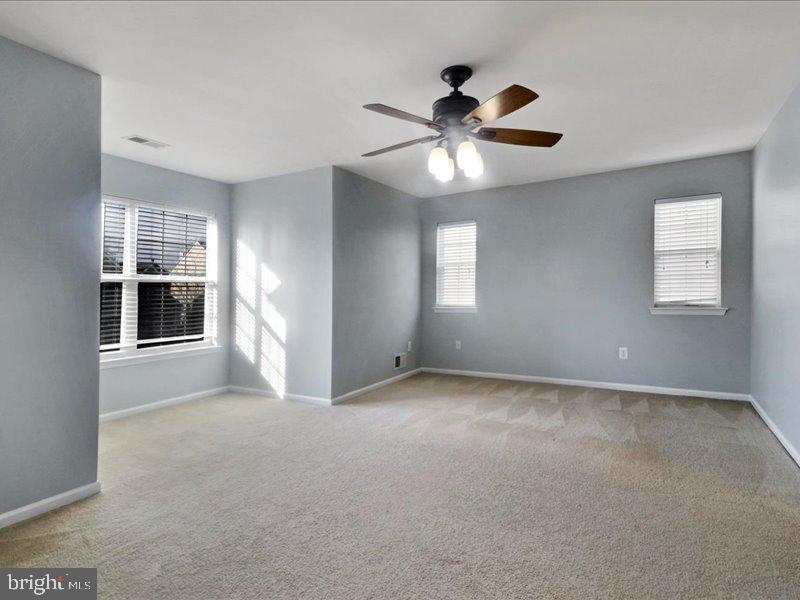 77 Cayuga Road Bordentown, NJ 08505 - Photo 20 of 37