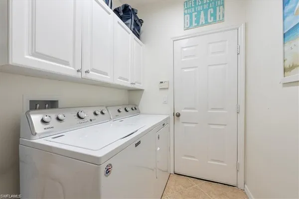 $3,995 | 8432 Indian Wells Way, Naples, FL 34113