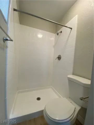 $1,950 | 4765 East Mohave Avenue, Las Vegas, NV 89104