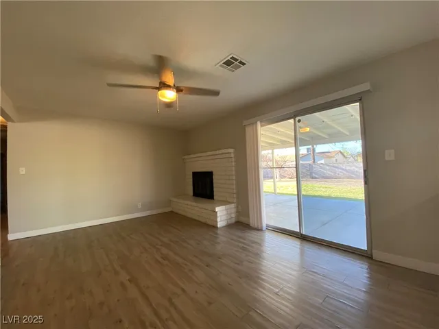 $1,950 | 4765 East Mohave Avenue, Las Vegas, NV 89104