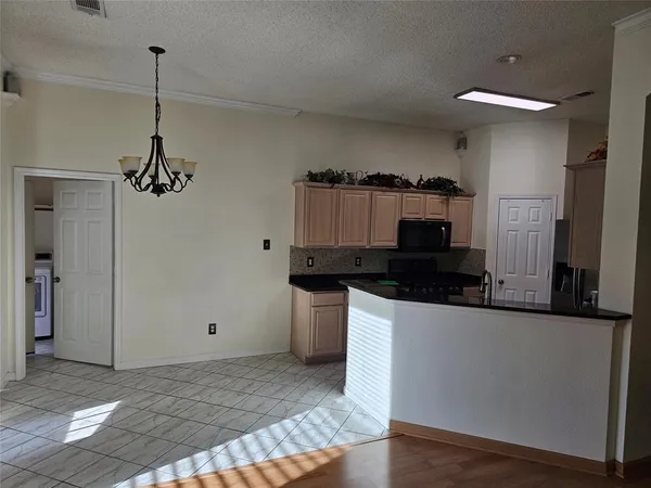 $2,150 | 7783 Park Run Road, Fort Worth, TX 76137