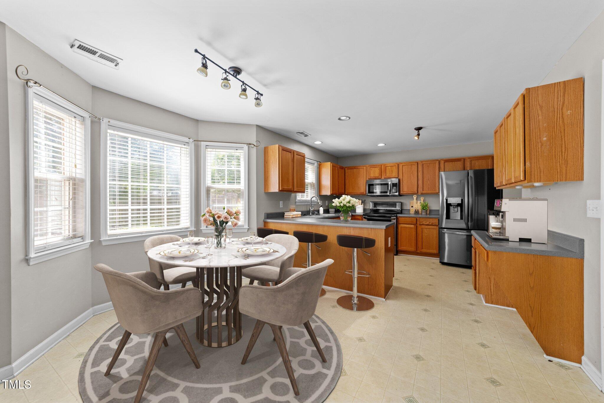 2037 Summer Shire Way Raleigh, NC 27604 - Photo 9 of 38 6-web-or-mls-Kitchen