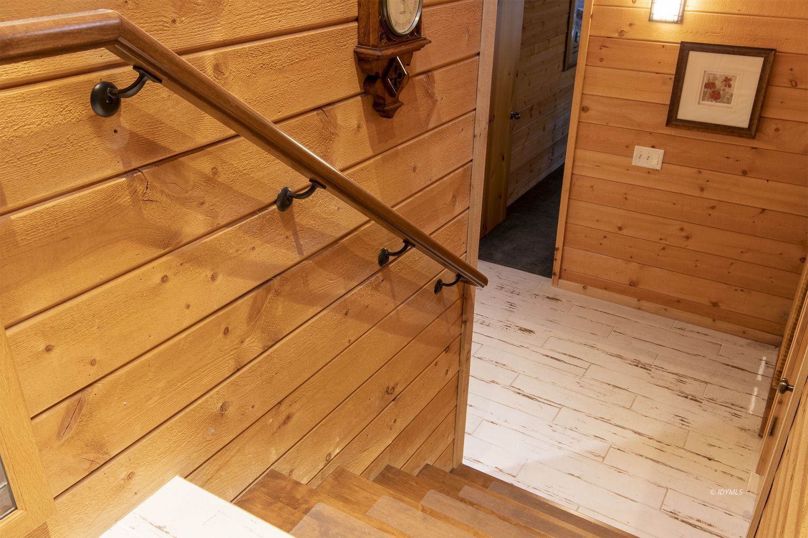 24924 Fern Valley Road Idyllwild, CA 92549 - Photo 32 of 44 a view of front door