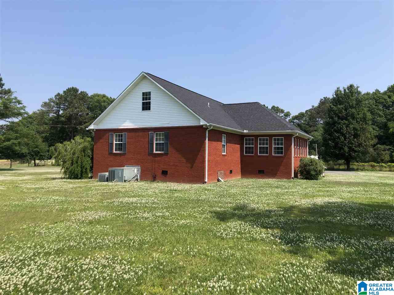 1778 Moore Road Altoona, AL 35952 - Photo 11 of 44