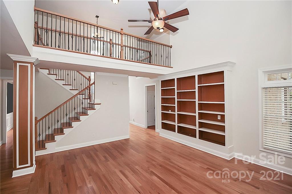 4080 Crepe Ridge Drive Denver, NC 28037 - Photo 7 of 34 a view of an entryway with wooden floor