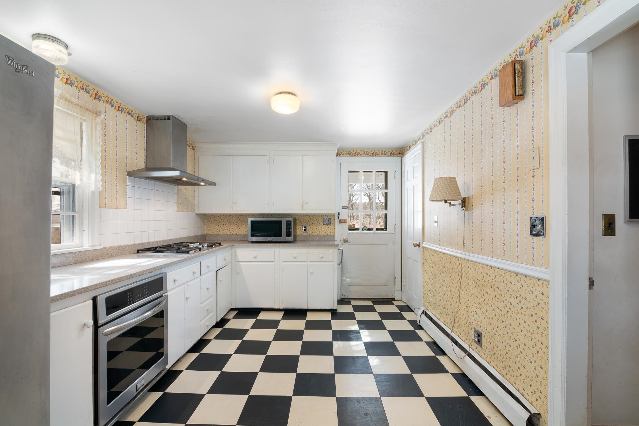 214 Putney Road Brattleboro, VT 05301 - Photo 13 of 41