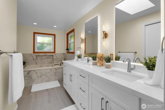 $959,500 | 17217 Larch Way, Lynnwood, WA 98037