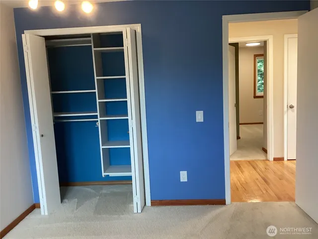 $959,500 | 17217 Larch Way, Lynnwood, WA 98037