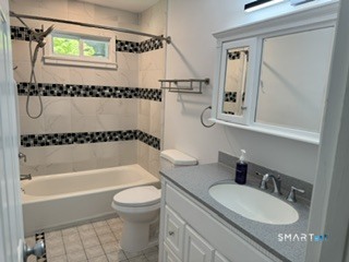 Hall Full Bathroom