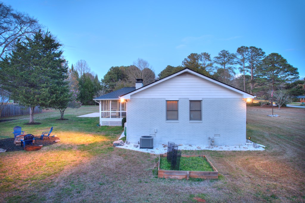 15 Deep Step Road Covington, GA 30014 - Photo 9 of 71 Gallery Image 9