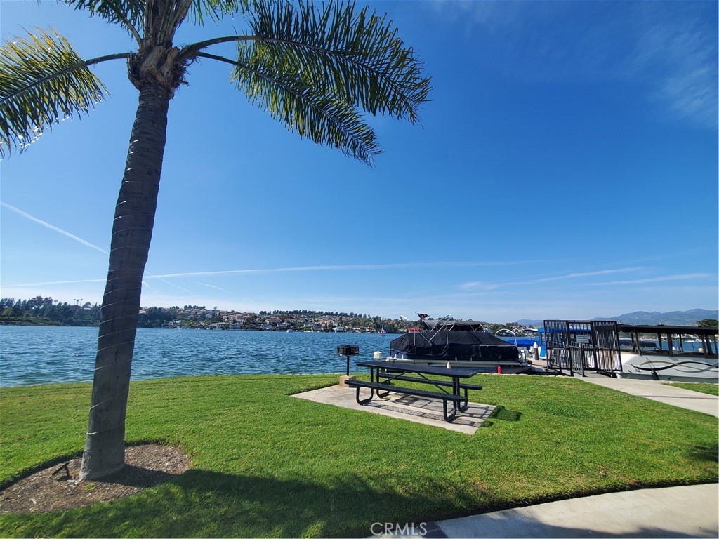 27795 Rota Mission Viejo, CA 92692 - Photo 8 of 27 a view of a ocean with a big yard and palm trees