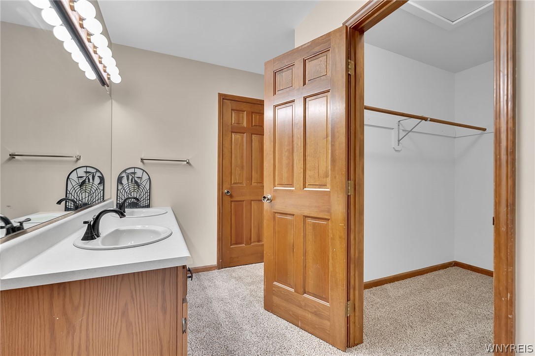 10705 Keller Road Clarence, NY 14031 - Photo 40 of 50 Gallery Image 40