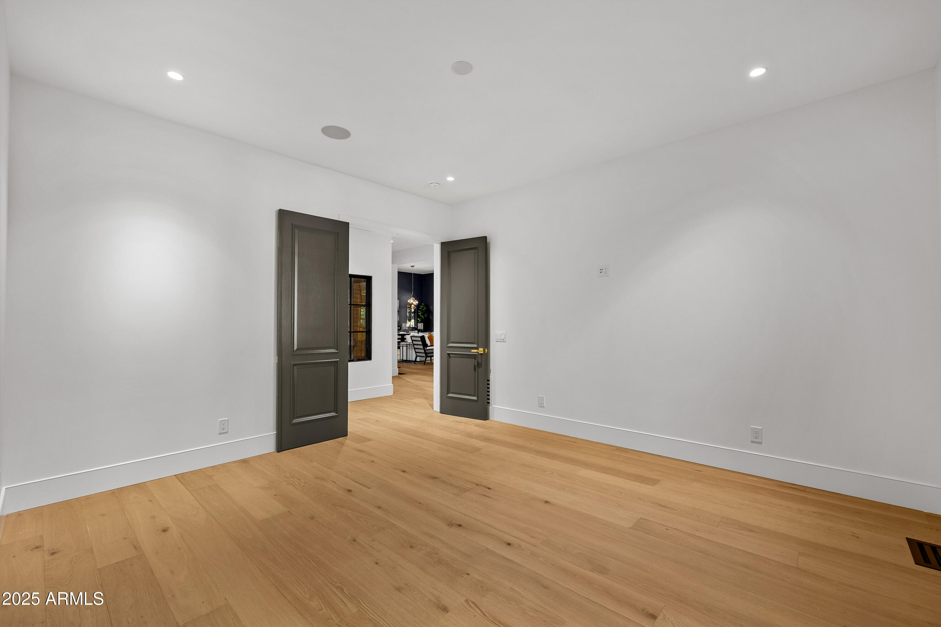 2732 Lindberg Spring Flagstaff, AZ 86005 - Photo 29 of 56 a view of a livingroom with wooden floor