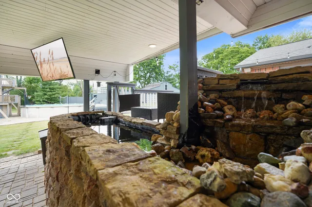 $600,000 | 12196 North Beth Ann Drive, Camby, IN 46113