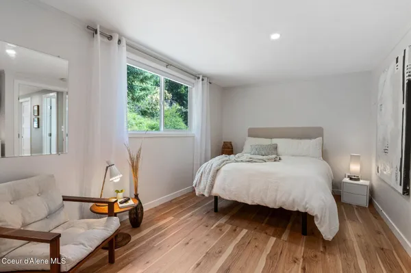 $235,000 | 302 School Street, Unit 15, Hope, ID 83836