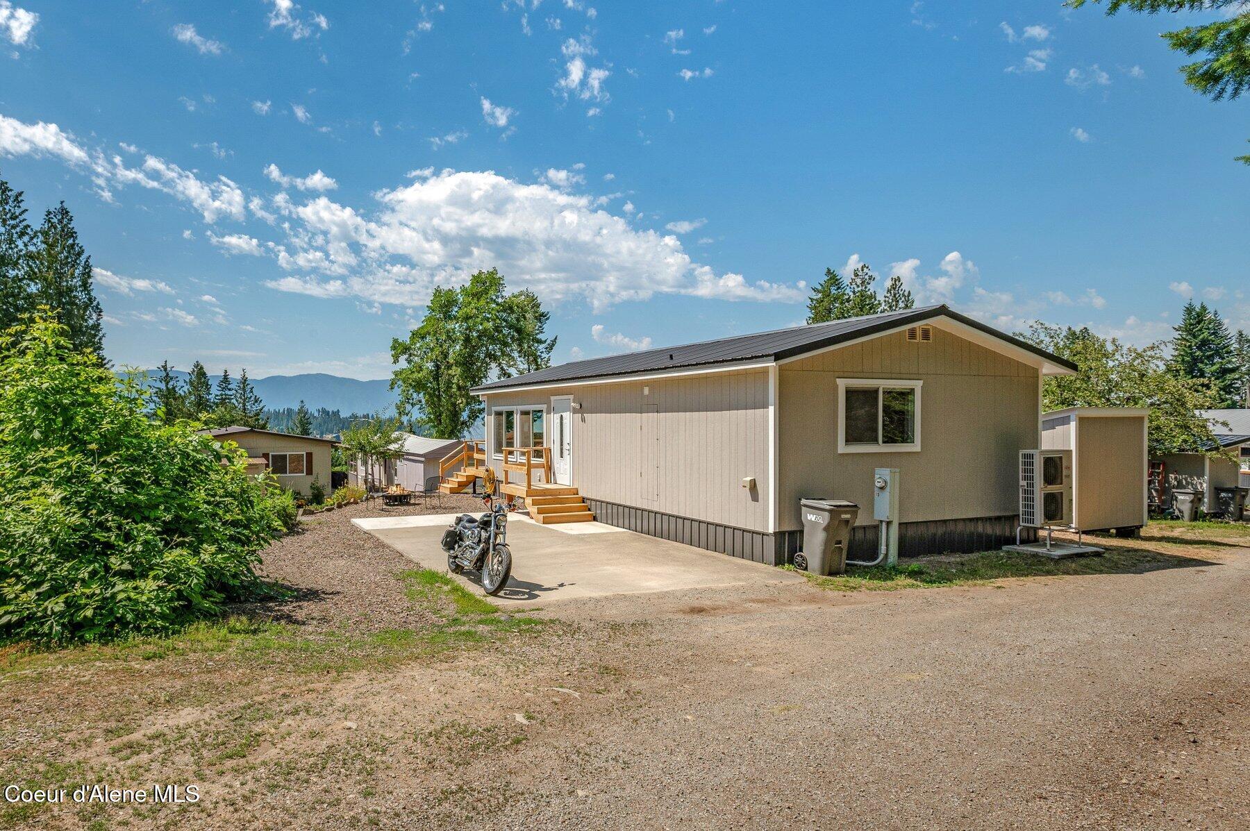 302 School Street, Unit 15 Hope, ID 83836 - Photo 4 of 31 --1.jpg-SMALL