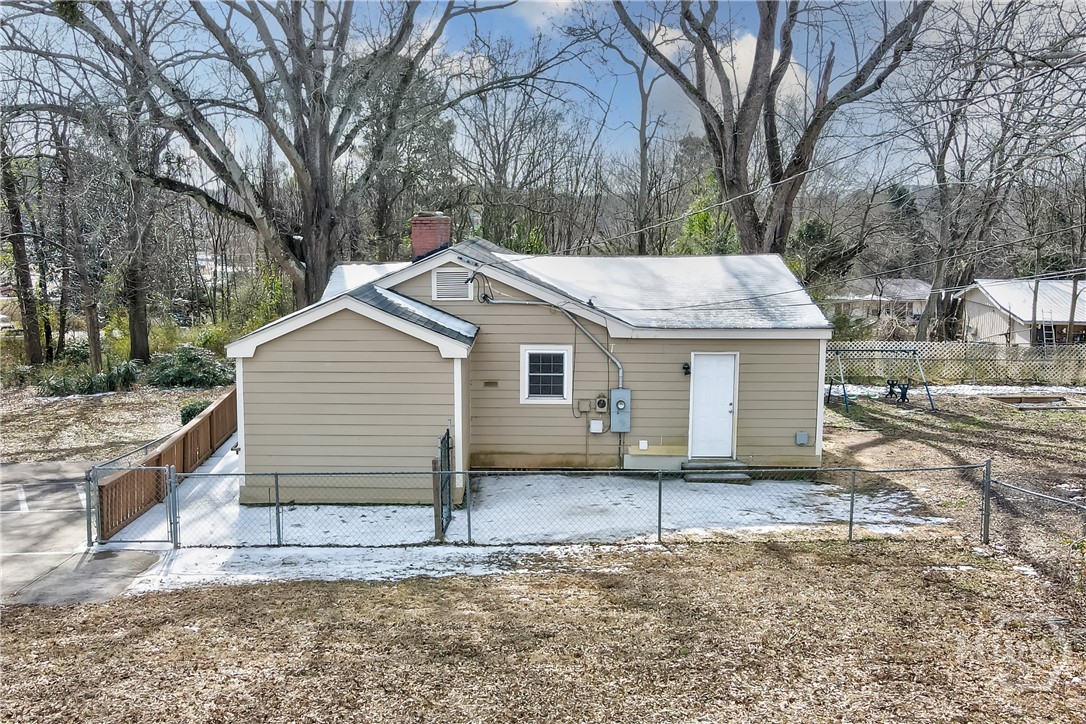1515 Danielsville Road Athens, GA 30601 - Photo 5 of 23